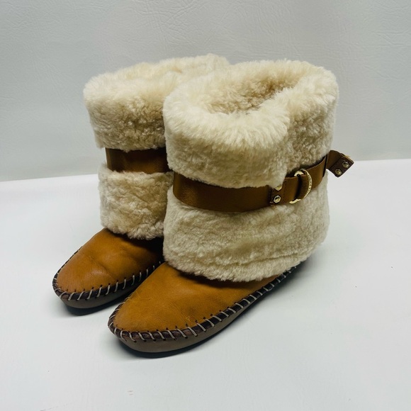 Jessica Simpson Shearling Suede Mukluk Boots Tan Buckle Size 8/8.5 Apres Ski - Picture 1 of 12